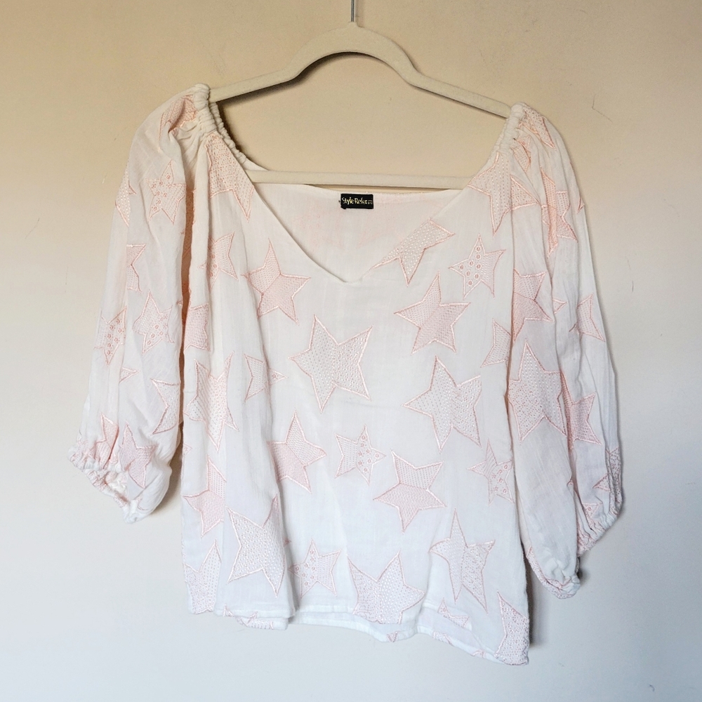 Style Reform Star Embroidered‎ Peasant Top